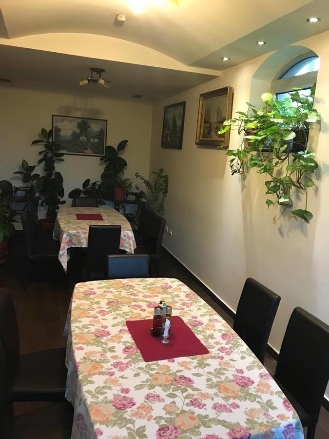 Fruskogorska Terasa Appartement Novi Sad Buitenkant foto