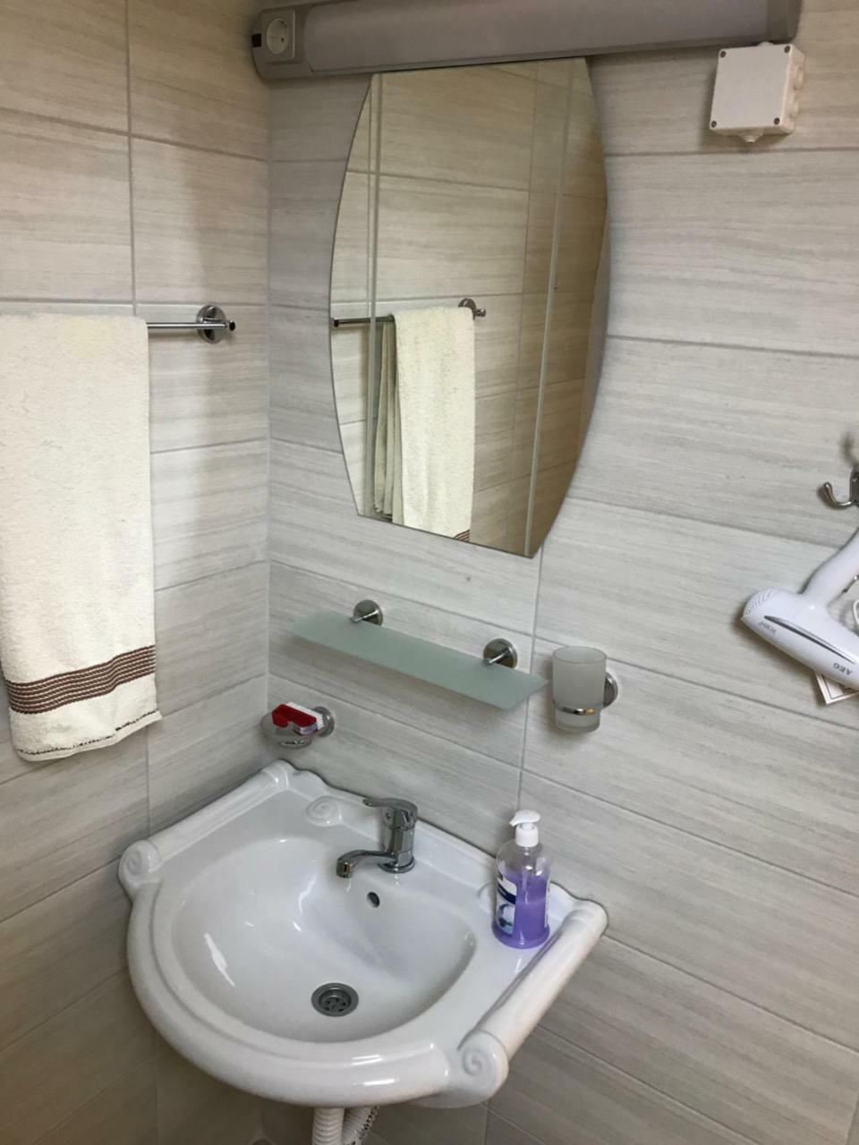 Fruskogorska Terasa Appartement Novi Sad Buitenkant foto